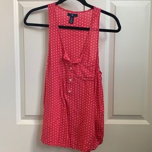 Pink tank top with flower pattern